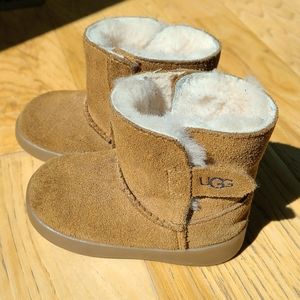 Baby Ugg Keelan boots
